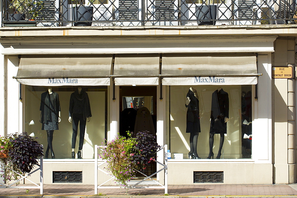 Max Mara fashion boutique shop in the fashionable area of Pau in the Pyrenees, France