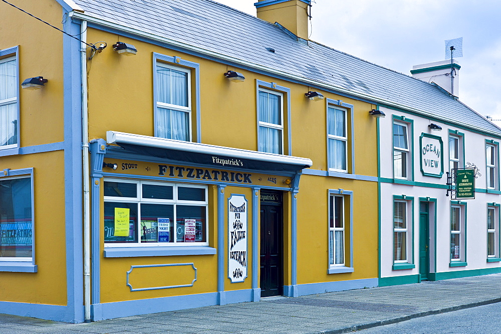 Fitzpatrick traditional public bar and guest house in Kilkee, County Clare, West of Ireland