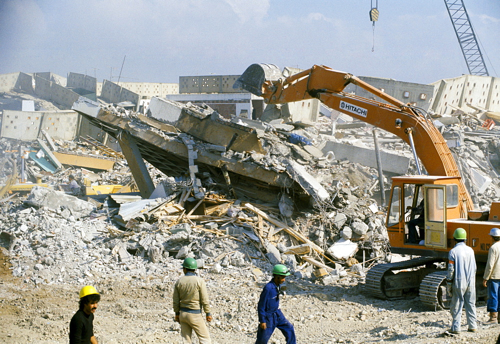 Rescue work in Algiers after earthquake disaster in Algeria,  October 1980