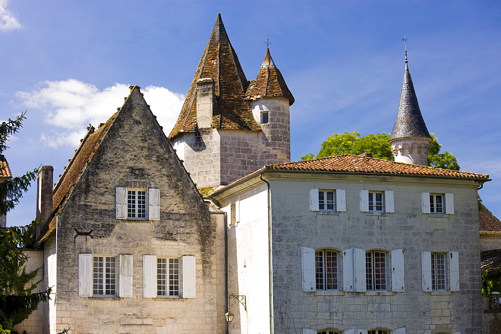 Chateau de Bourdeilles popular tourist destination near Brantome in Northern Dordogne, France