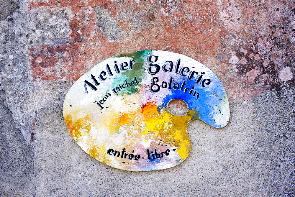 Atelier Galerie Jean Michel Galatrin artisan artist paint palette advertising art gallery in Bourdeilles, Dordogne, France