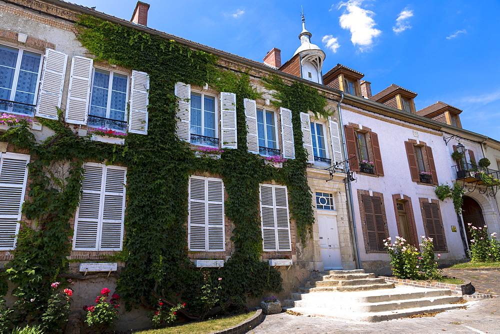 Traditional French house with shutters in Hautvillers near Epernay, Champagne-Ardenne, France, Europe