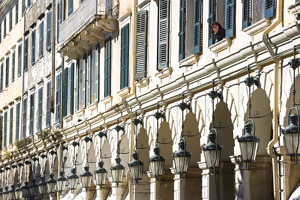 The arcades and traditional lanterns of the famous Liston at the Spianada in Kerkyra, Corfu Town, Corfu, Greek Islands, Greece, Europe