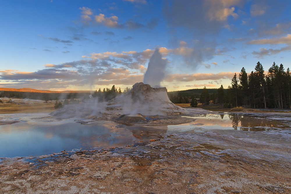 Castle Geyser at sunset, Upper Geyser Basin, Yellowstone National Park, UNESCO World Heritage Site, Wyoming, United States of America, North America 