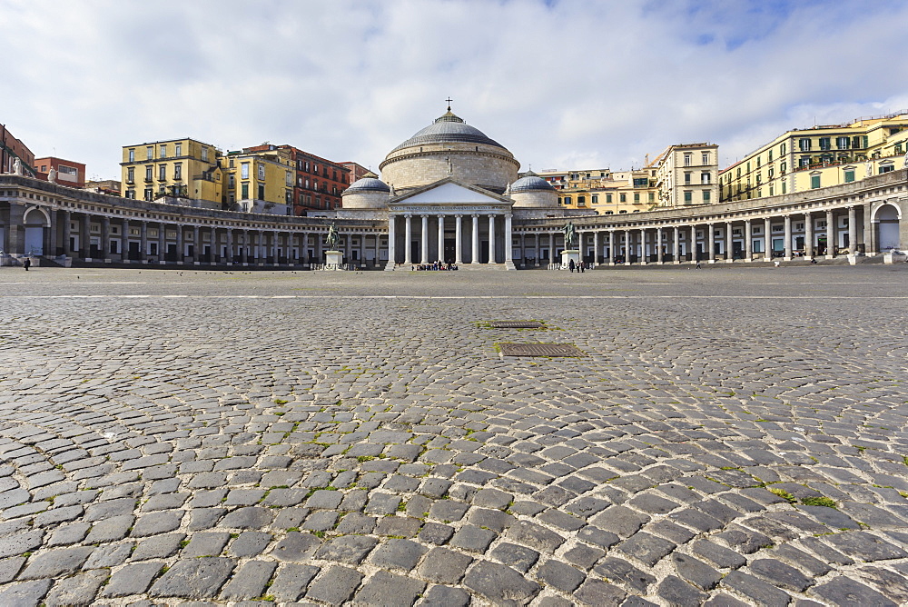 Basilica di San Francesco di Paola, in the cobbled square of Piazza del Plebiscito, City of Naples, Campania, Italy, Europe