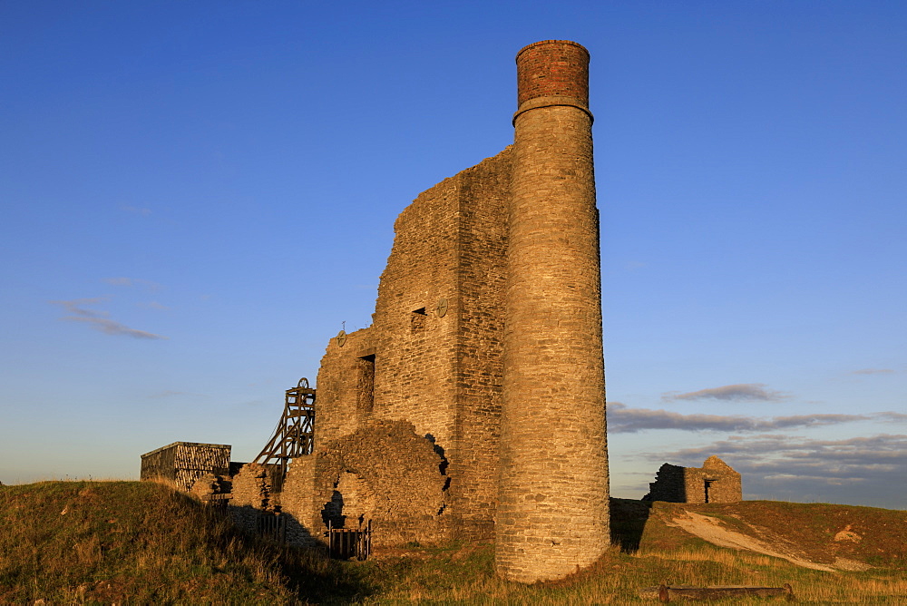 Cornish Engine House, Magpie Mine, historic lead mine, National Monument, Peak District National Park, Derbyshire, England, United Kingdom, Europe