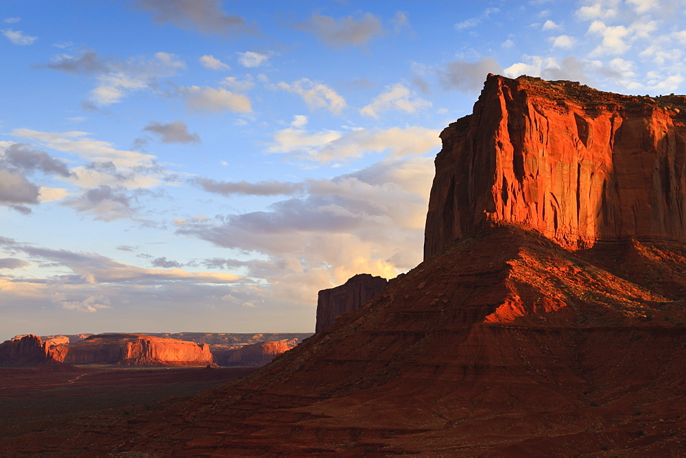 Red cliffs at sunset, Monument Valley Navajo Tribal Park, Utah and Arizona border, United States of America, North America 