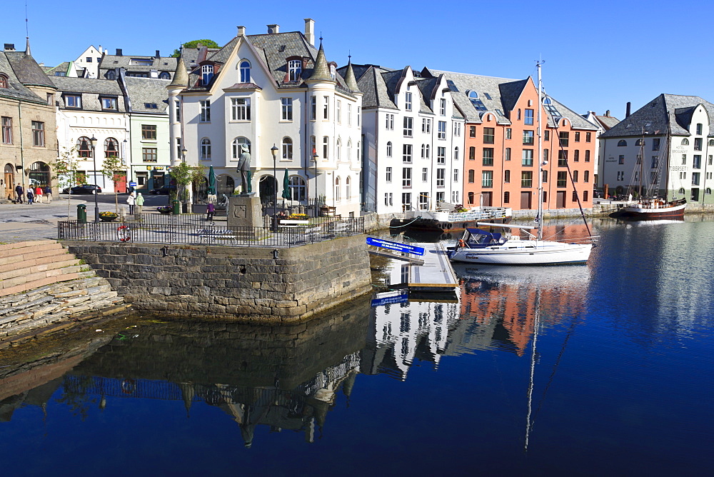 Art Nouveau buildings and reflections, Alesund, More og Romsdal, Norway, Scandinavia, Europe