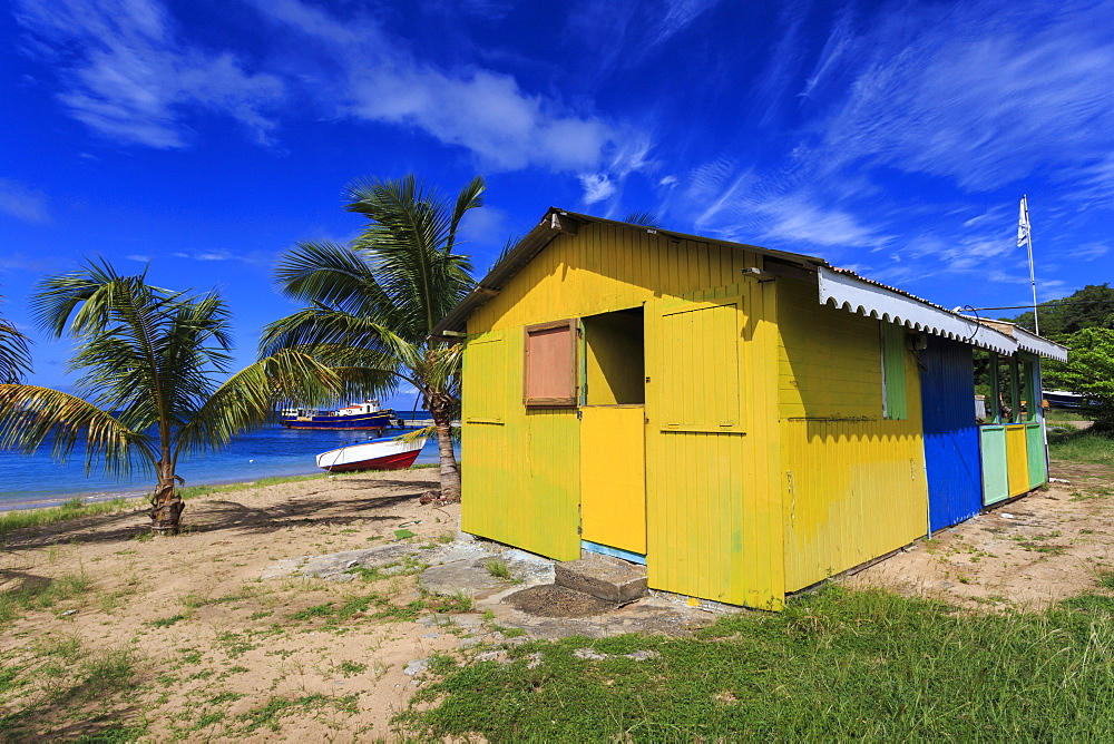 Colourful beach hut bar and boats, Saline Bay, Mayreau, Grenadines of St. Vincent, Windward Islands, West Indies, Caribbean, Central America