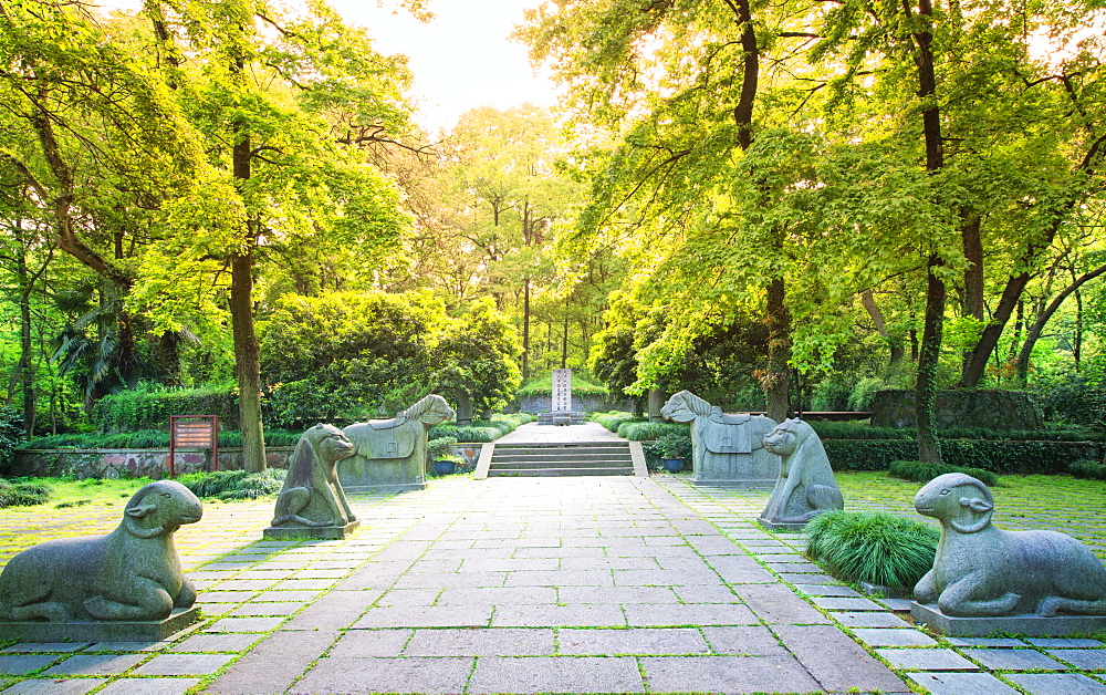 Yu Qian's Tomb with animal statues, Hangzhou, Zhejiang, China, Asia 