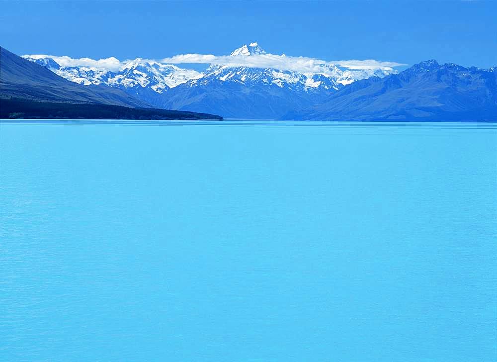 Lake Pukaki and Aoraki