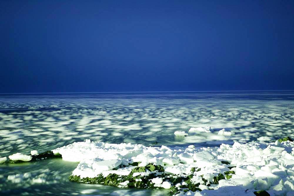 Drift Ice, Hokkaido, Japan