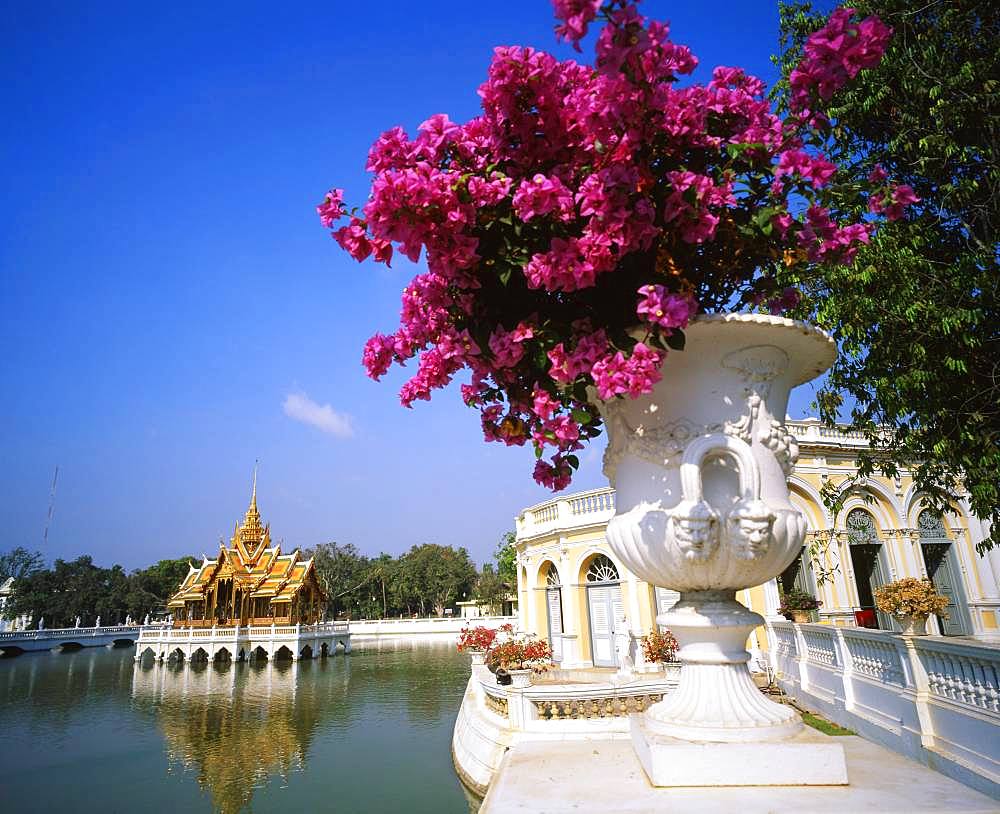 Bang Pa-In Royal Palace, Thailand