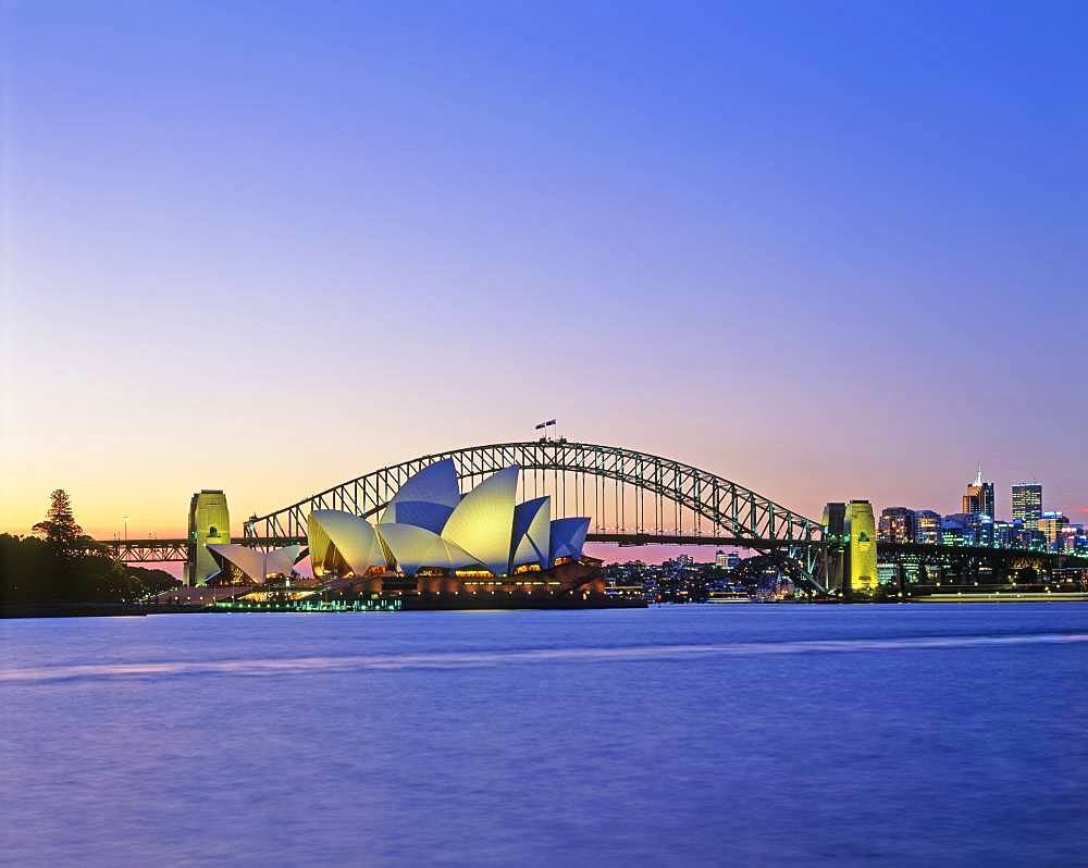 Opera House, Harbor Bridge, Australia