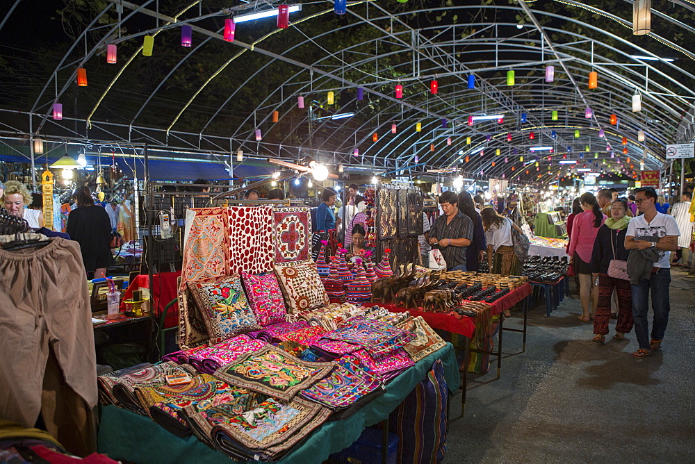 Chiang Mai night market, Chiang Mai, Thailand, Southeast Asia, Asia