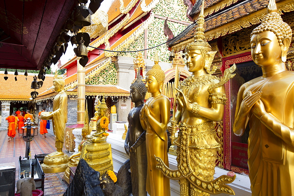 Gold Buddhas at Doi Suthep temple, Chiang Mai, Thailand, Southeast Asia, Asia