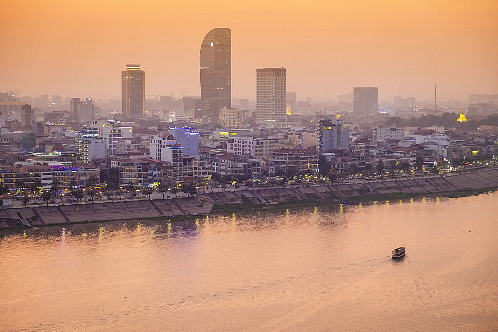 Skyline, Phnom Penh, Cambodia, Indochina, Southeast Asia, Asia