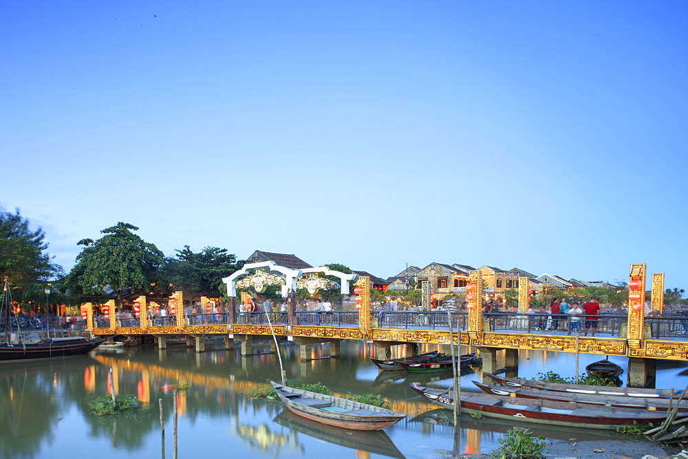 The Lantern Bridge over the Thu Bon River in the historic centre, Hoi An, UNESCO World Heritage Site, Vietnam, Indochina, Southeast Asia, Asia