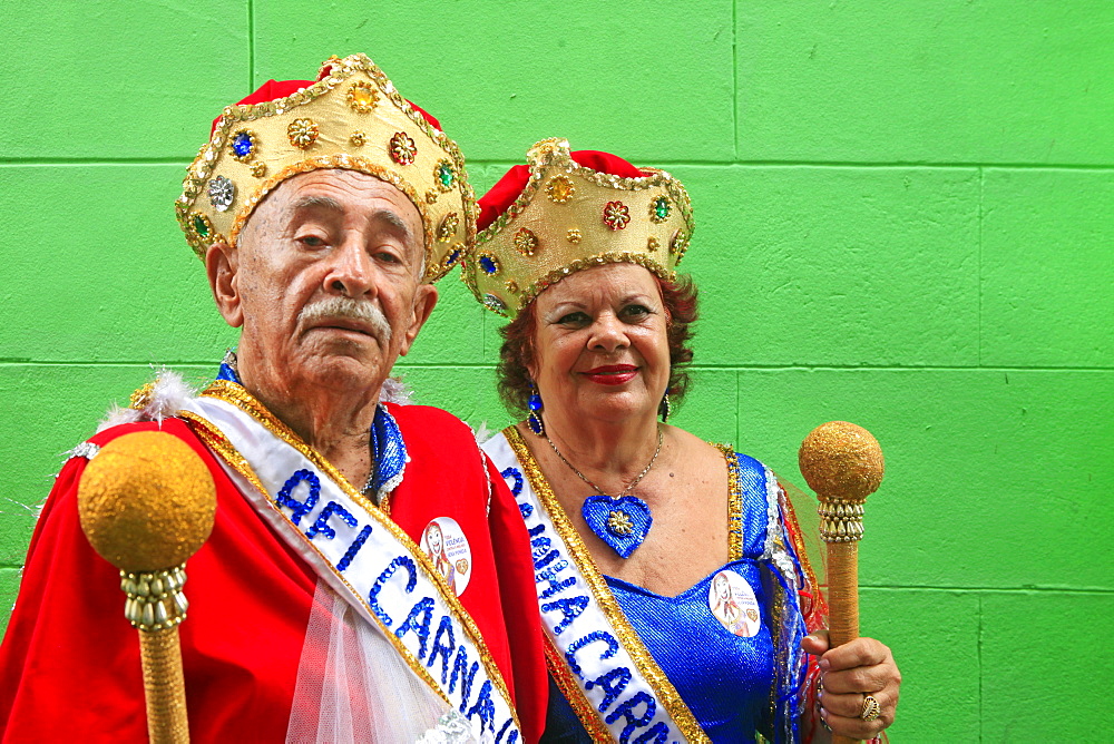 The carnival king and queen in traditional costume, carnival, Bezerros, Pernambuco, Brazil, South America