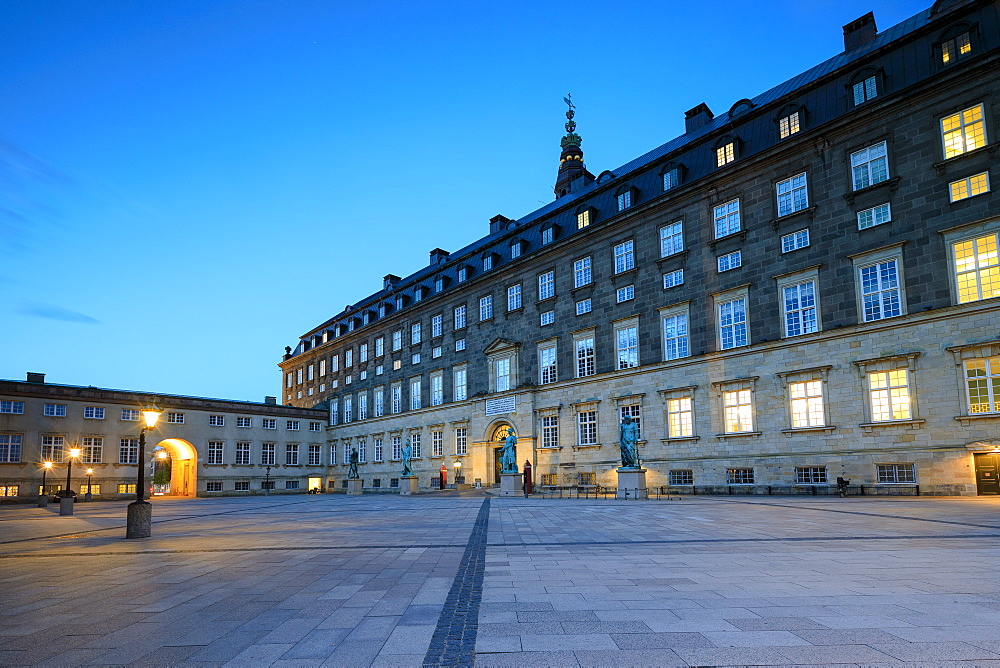 Christiansborg Palace at night, Copenhagen, Denmark, Europe