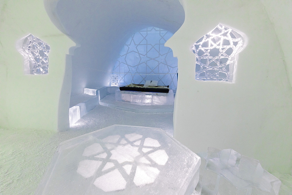 Art suite, Ice Hotel, Jukkasjarvi, Kiruna, Norrbotten County, Lapland, Sweden, Scandinavia, Europe