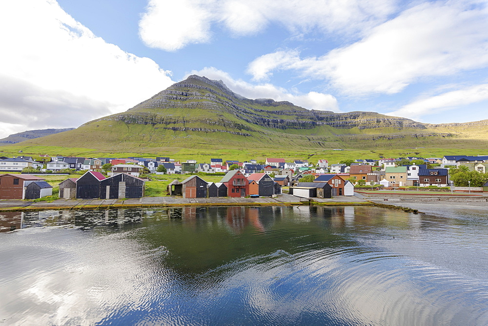 The village of Leirvik between ocean and mountains, Eysturoy Island, Faroe Islands, Denmark, Europe