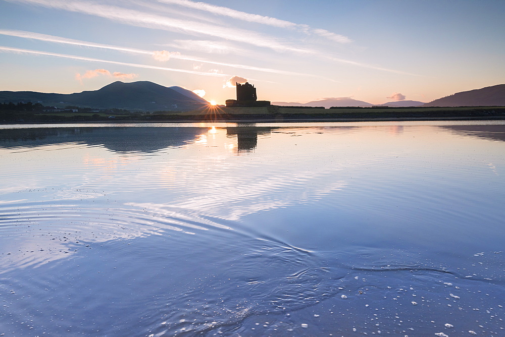 Ballycarbery Castle by the sea, Cahersiveen, County Kerry, Munster, Republic of Ireland, Europe