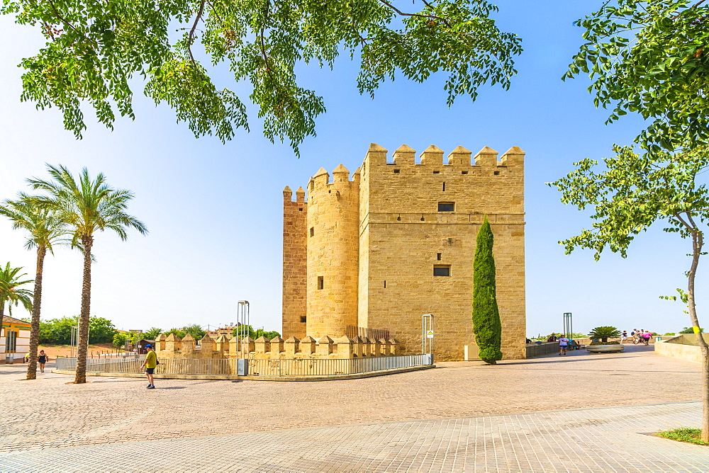 Calahorra tower (Torre de la Calahorra), a fortified gate of Islamic origin in the historic centre of Cordoba,UNESCO World Heritage Site, Andalusia, Spain, Europe