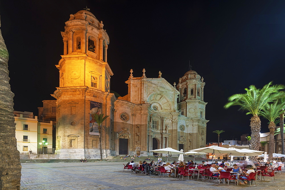 Tourists at restaurants in front of Cadiz Cathedral, Plaza Catedral, Cadiz, Andalusia, Spain, Europe