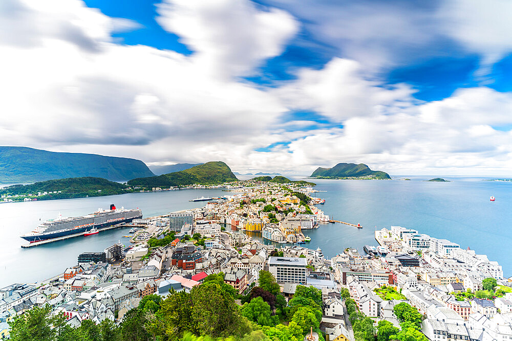 Overview of Alesund and ocean from Byrampen lookout, Aksla, More og Romsdal county, Norway, Scandinavia, Europe