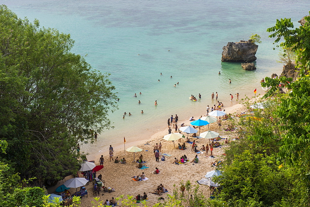 View over Uluwatu beach, Uluwatu, Bali, Indonesia, Southeast Asia, Asia