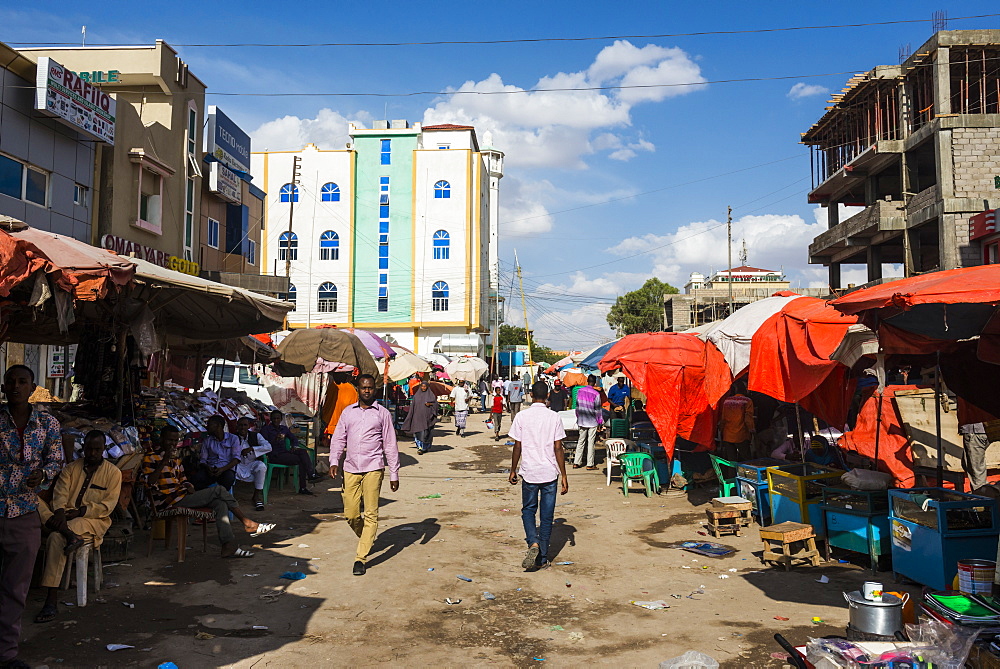 Dusty street in Hargeisa, Somaliland, Somalia, Africa