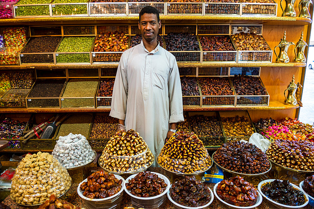 Date shop in the old town of Jeddah, Saudi Arabia, Middle East