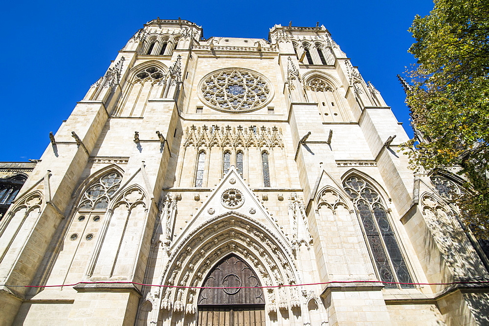 The Cathedral of Bordeaux, Aquitaine, France, Europe