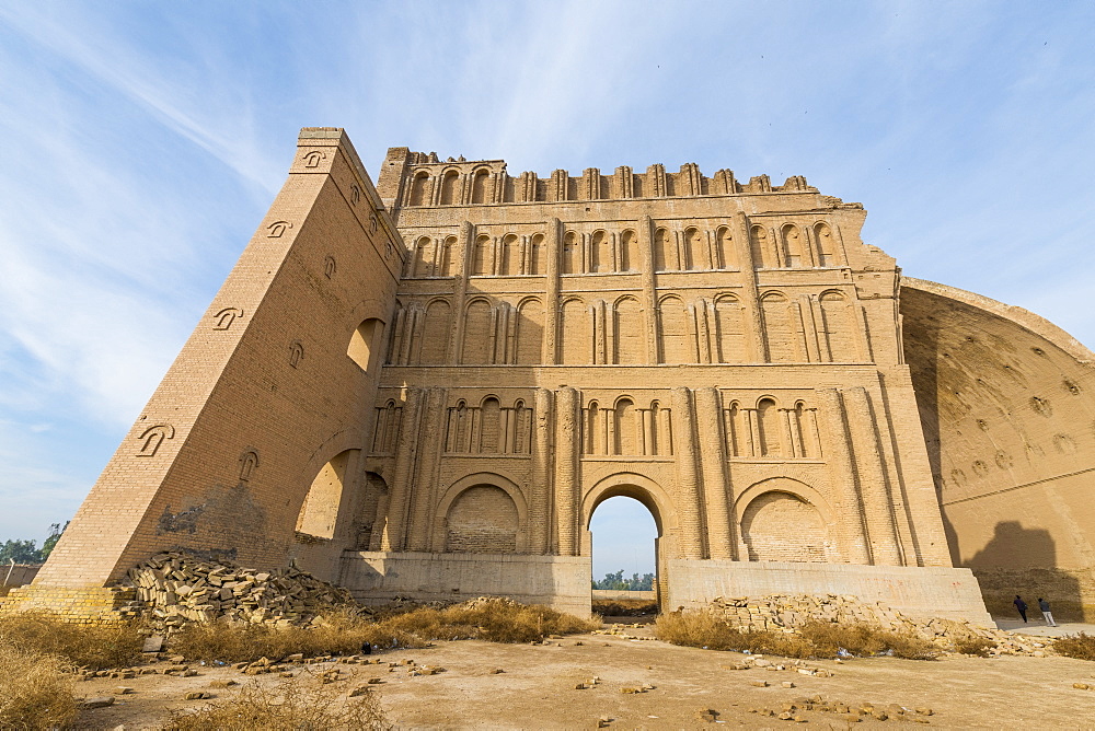 The ancient city of Ctesiphon with largest brick arch in the world, Ctesiphon, Iraq, Middle East