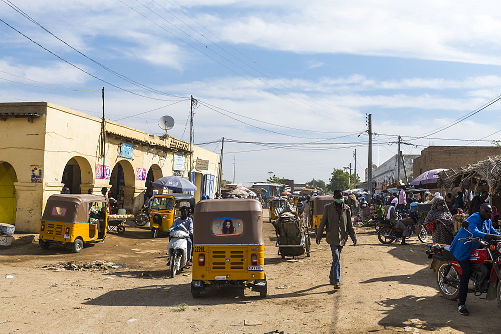 Market scene, Abeche, Chad, Africa