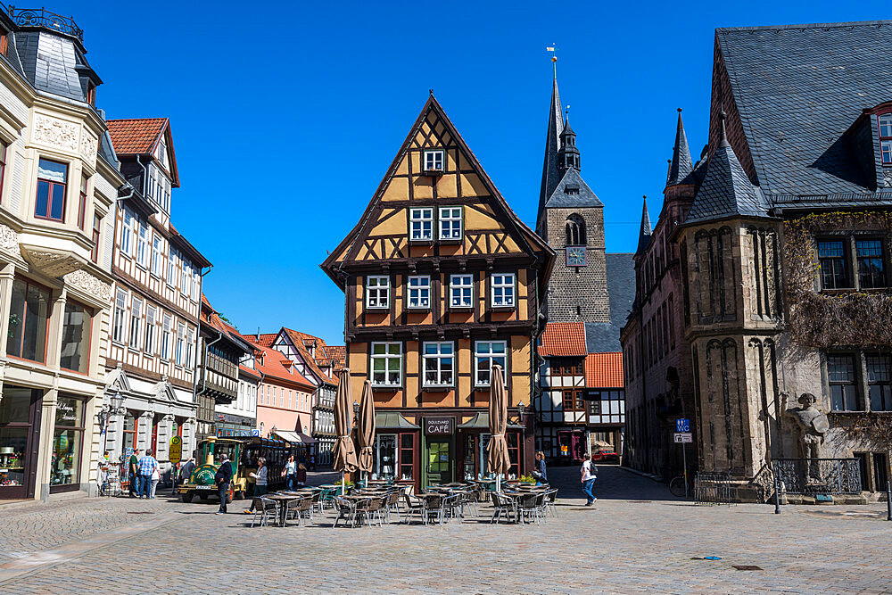 The town of Quedlinburg, UNESCO World Heritage Site, Saxony-Anhalt, Germany, Europe