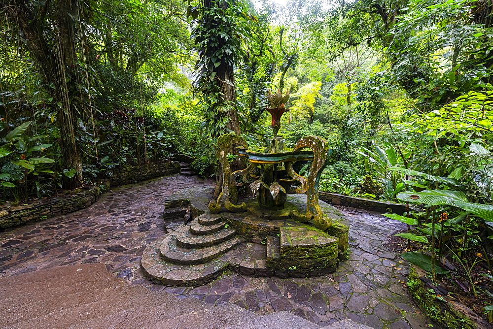 Surrealist sculpture park Las Pozas, Xilitla, Las Pozas, San Luis Potosi, Mexico, North America