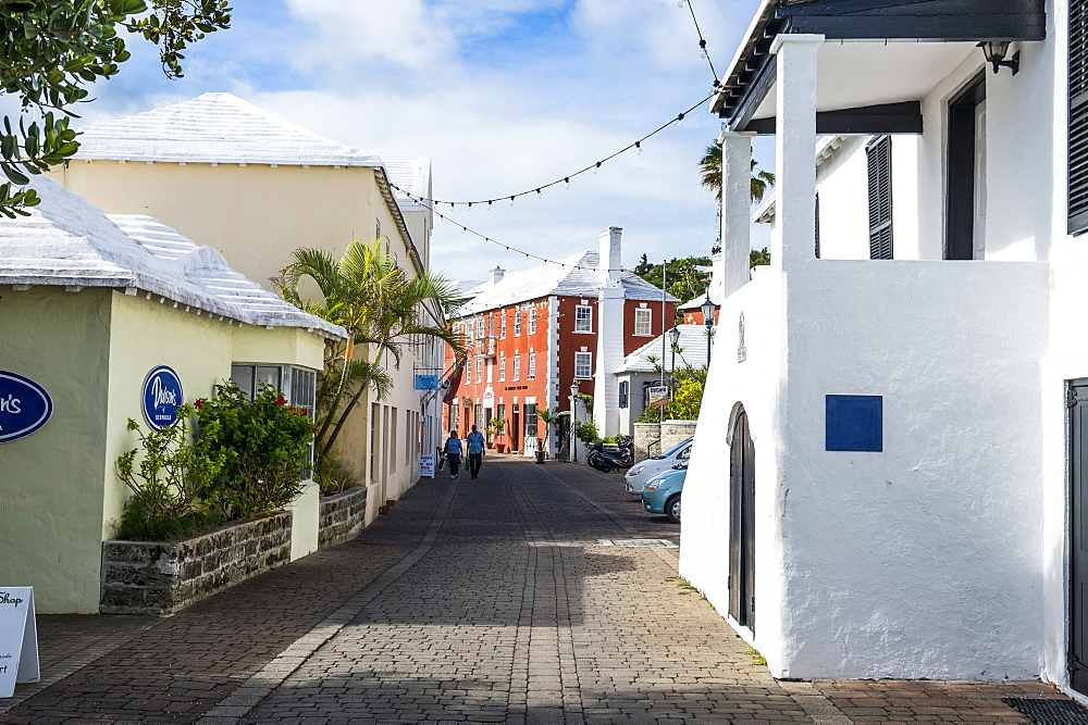 Colonial houses in the Unesco World Heritage Site, the historic Town of St George, Bermuda, North America