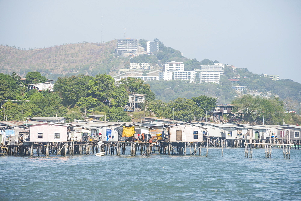 Poreporena stilt village, Port Moresby, Papua New Guinea, Pacific