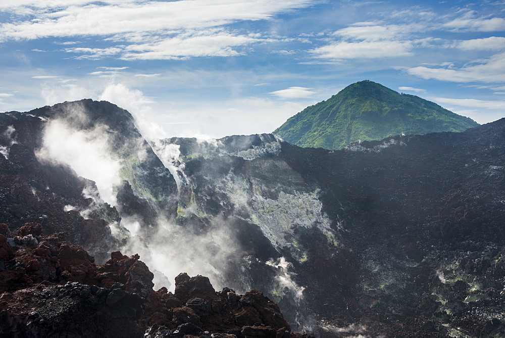 Smoking Volcano Tavurvur, Rabaul, East New Britain, Papua New Guinea, Pacific