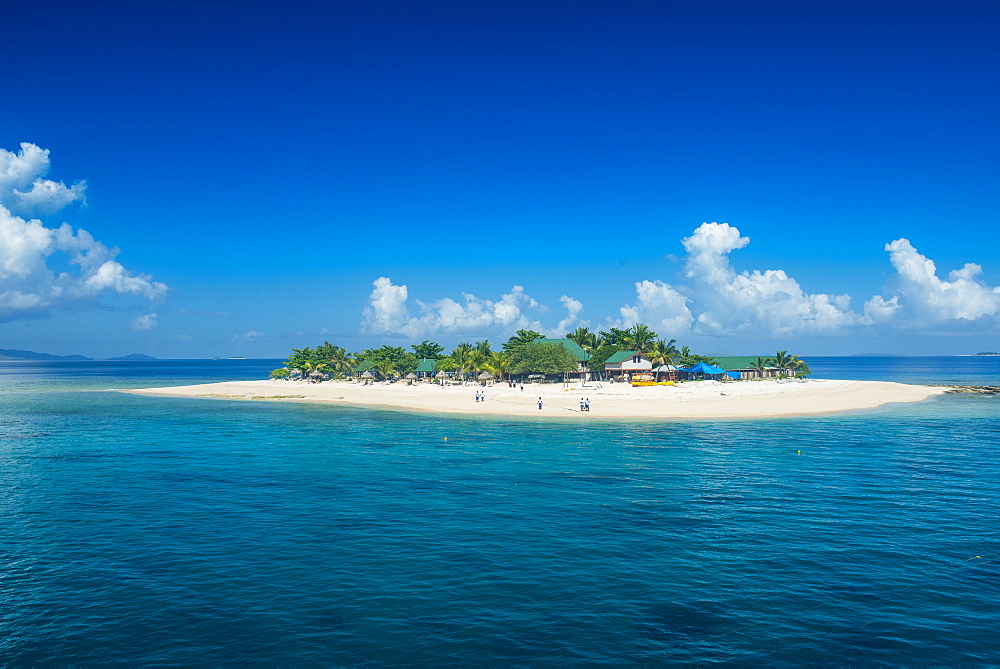 Beautiful South Sea island, Mamanuca Islands, Fiji, South Pacific