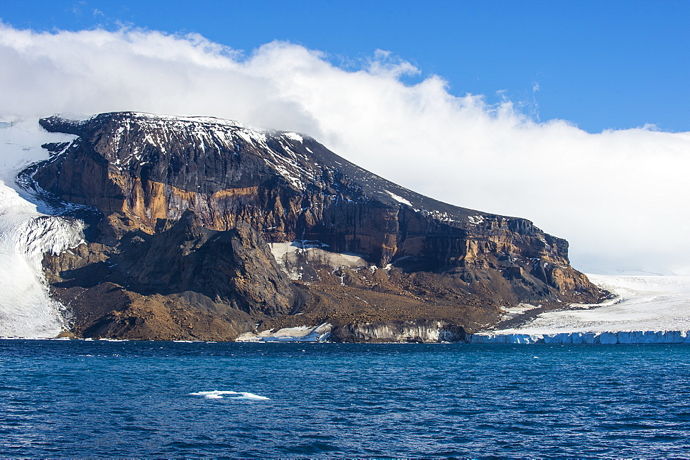 Brown Bluff huge volcanic basalt, Tabarin Peninsula, Antarctica, Polar Regions