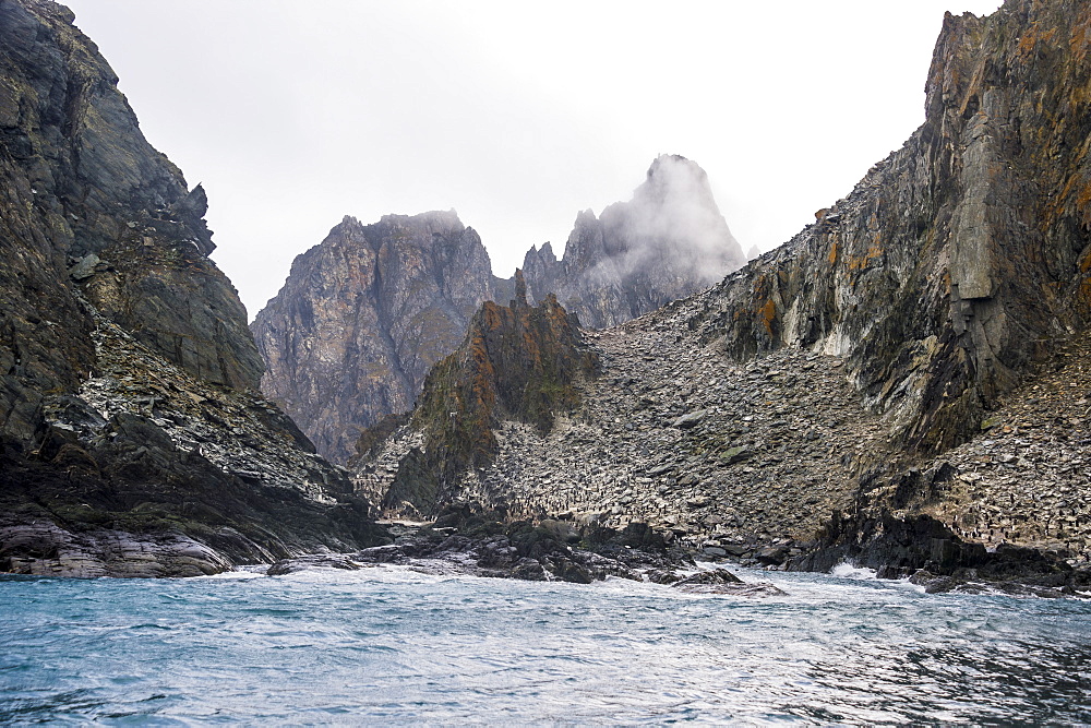 Rugged coastline of Elephant Island, South Shetland Islands, Antarctica, Polar Regions