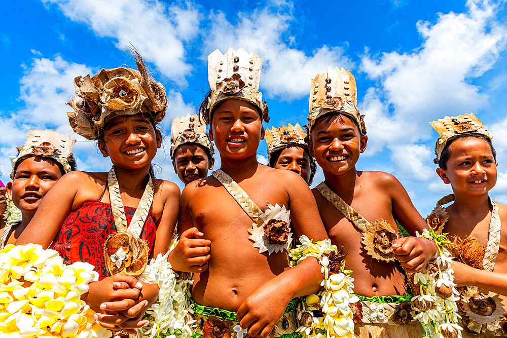 Young boys in traditional dress, Amaru, Tuamotu Islands, French Polynesia, South Pacific, Pacific