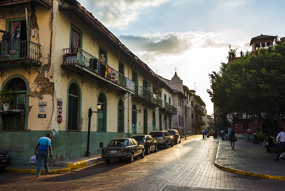 Street scene, Casco Viejo, UNESCO World Heritage Site, Panama City, Panama, Central America