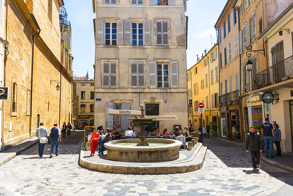 Fountain, Aix en Provence, Bouches du Rhone, Provence, Provence-Alpes-Cote d'Azur, France, Europe