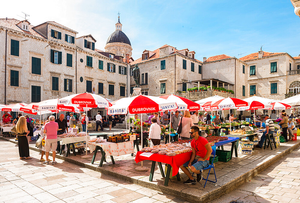 Green market in the old town, Dubrovnik, Croatia, Europe