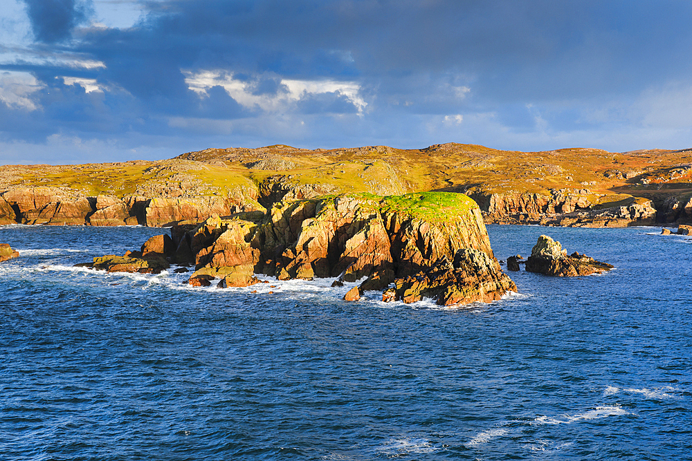 View of Camas Eilean Ghlais Bay in the early morning light with its island and rugged coastline, northwest Scotland, Highland, Scotland, United Kingdom, Europe