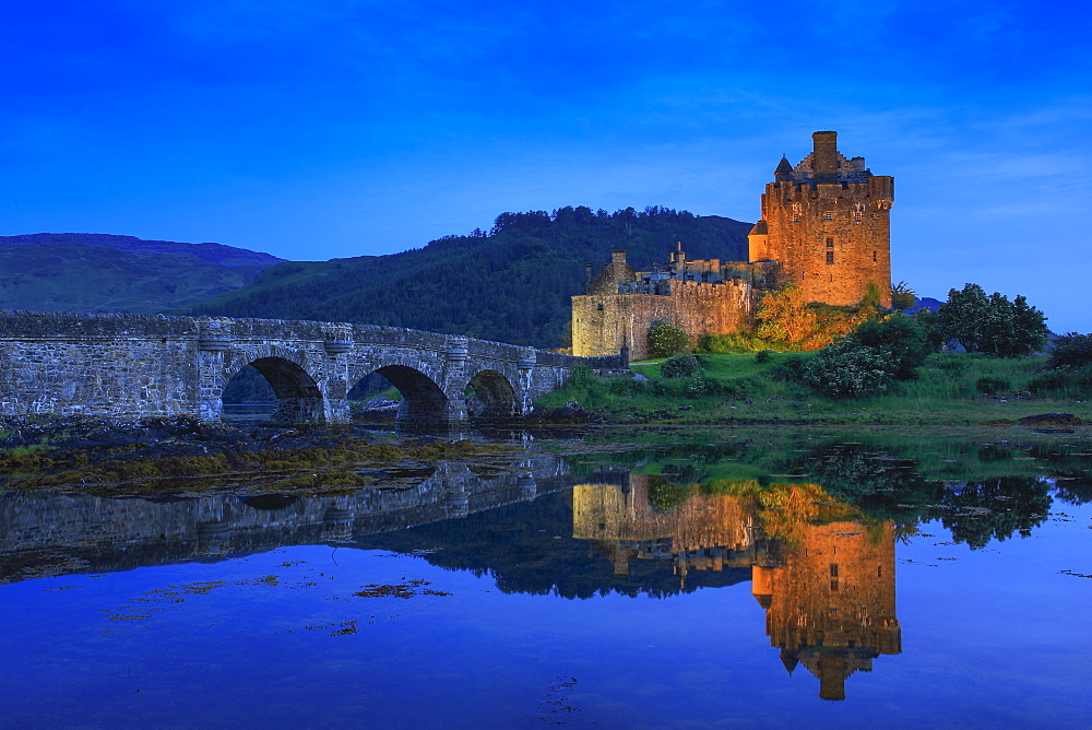 Eilean Donan Castle, Highlands, Scotland, United Kingdom, Europe